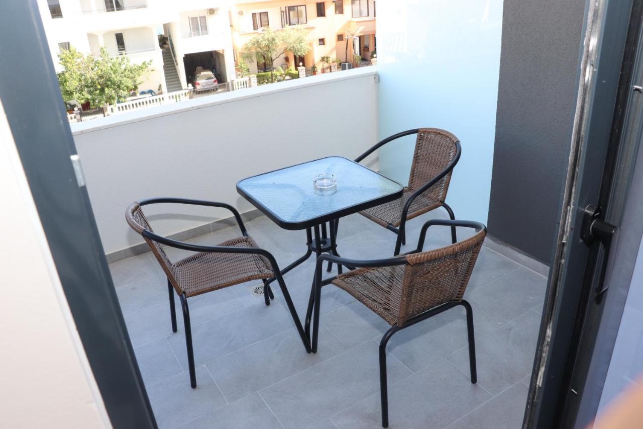 Eagles Apartments & Suites Ulcinj Exterior photo