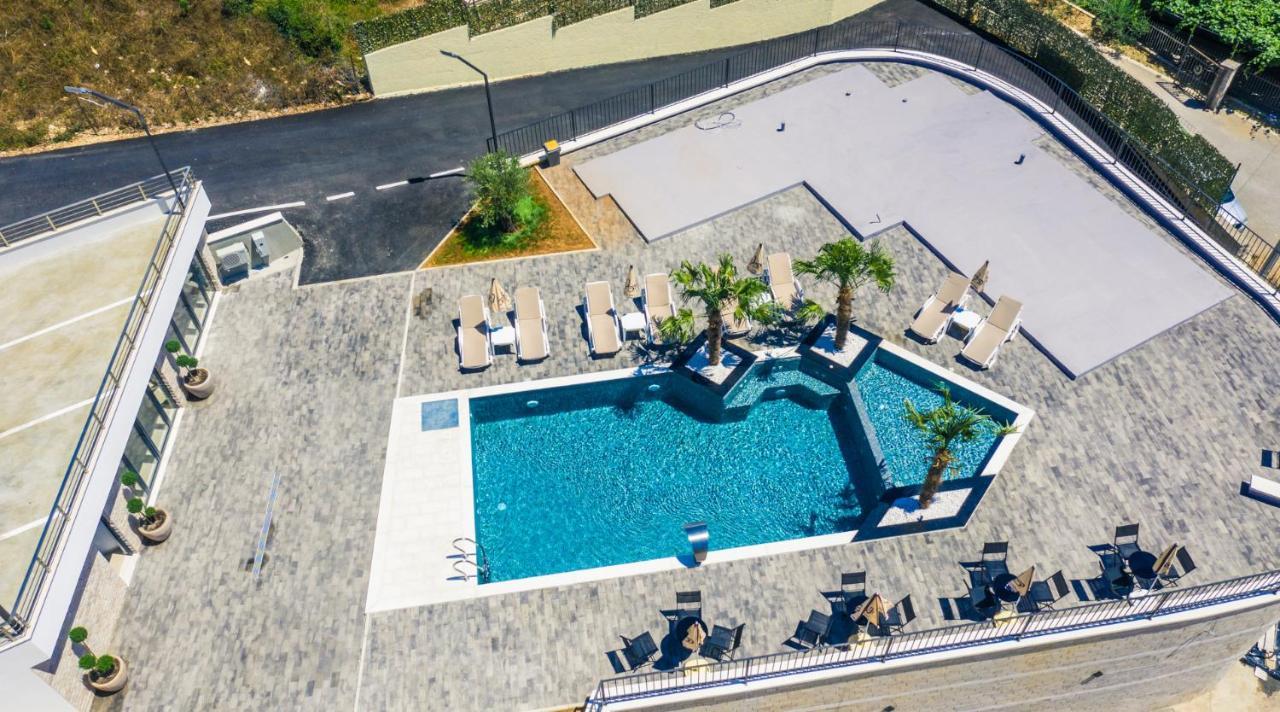 Eagles Apartments & Suites Ulcinj Exterior photo